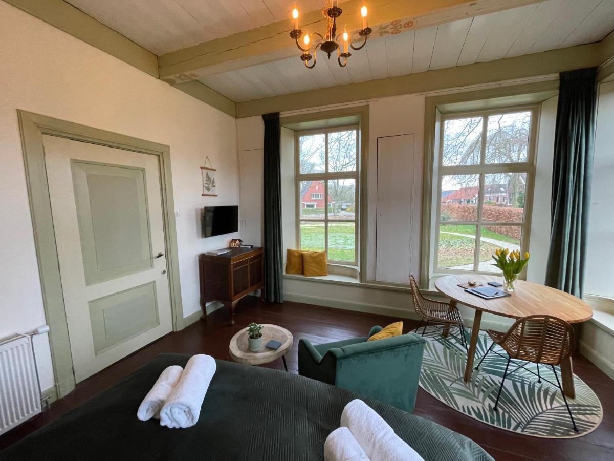 Suite In Prachtige Groningse Boerderij Uit 1856 Schildwolde Exterior photo